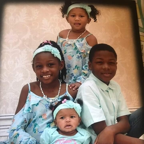 Meet your Posher, James - Picture 1 of 1